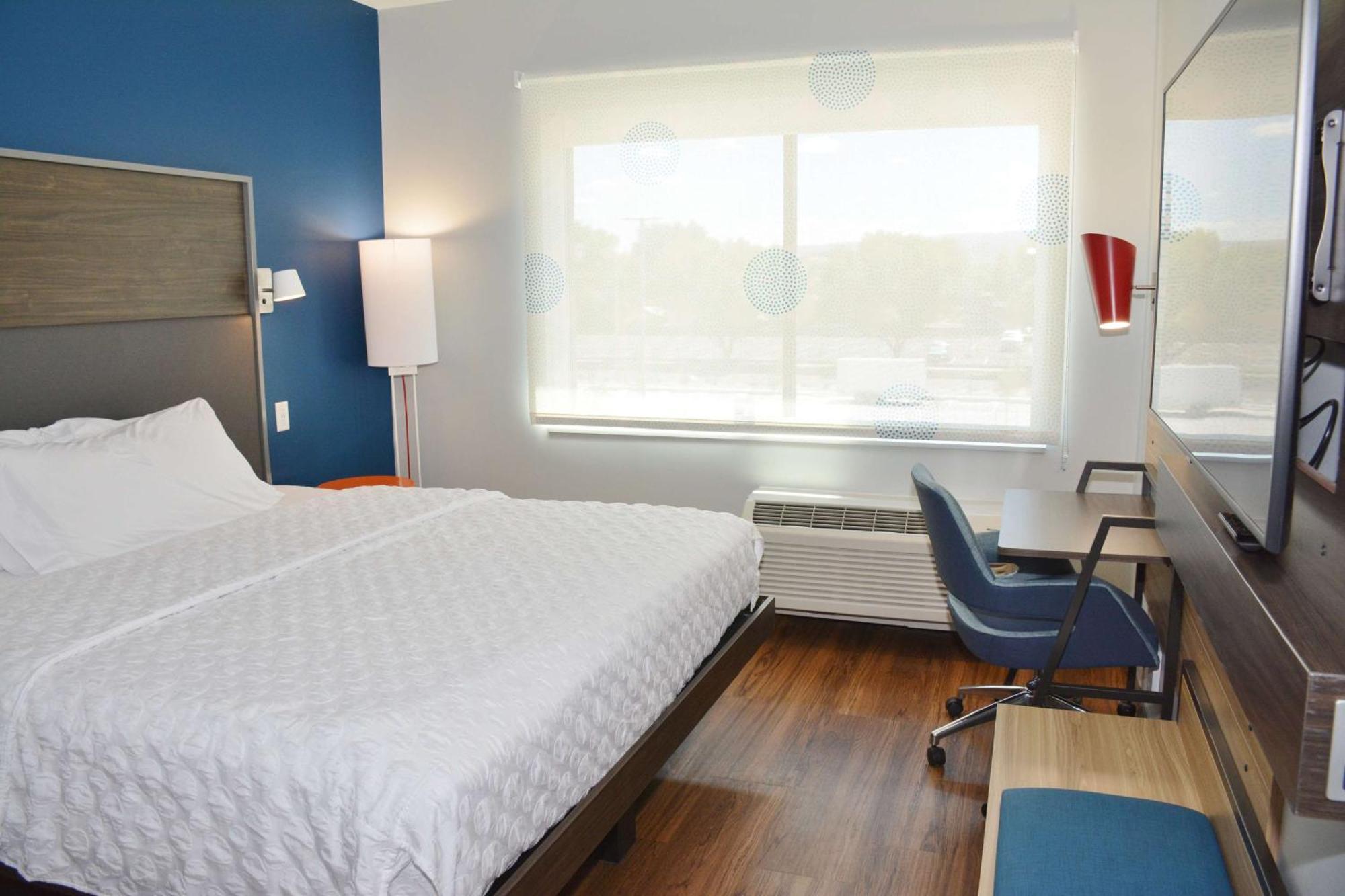 Hotel Tru By Hilton Downtown 3*